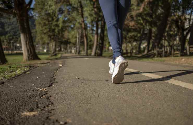 Camminata esercizio dimagrire cosa fare