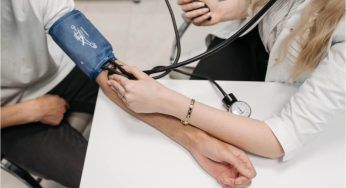 Pressione alta, se ci soffri devi assolutamente evitare questo insospettabile alimento
