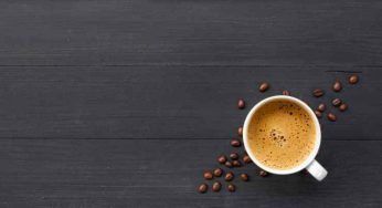 Caffè decaffeinato, fa davvero bene? Quali sono i vantaggi (per sportivi e non)