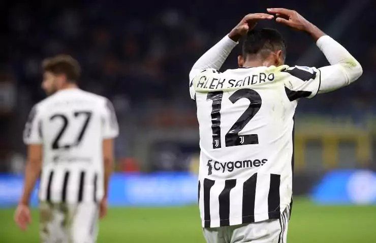Juventus rinnovo Alex Sandro