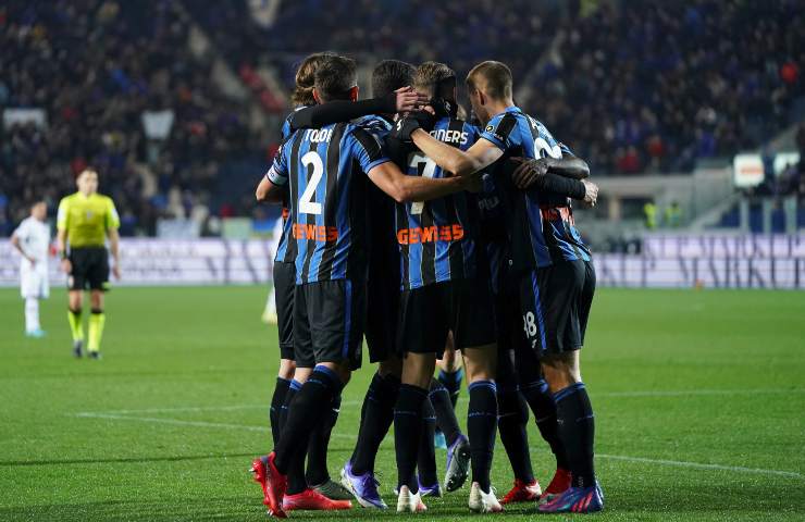 Atalanta-Sampdoria 4-0 esultanza neroazzurra