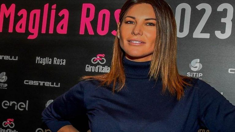 Barbara Pedrotti, il messaggio straziante: “tutto cambia forma”. Sui social parla del suo dolore Barbara Pedrotti, il messaggio straziante: “tutto cambia forma”. Sui social parla del suo dolore