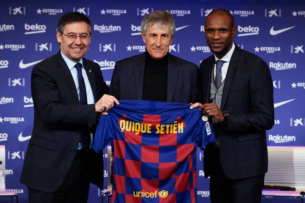 Bartomeu che vorrebbe cacciare setin Abidal e la dirigenza dopo la sconfitta in Chempions League