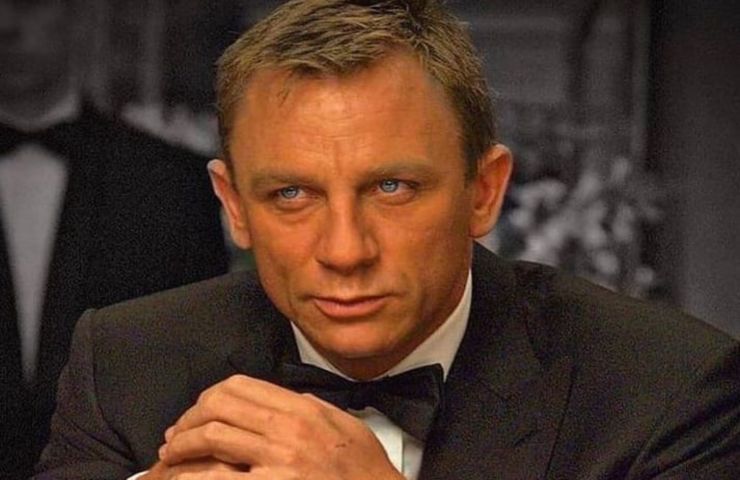 Daniel Craig