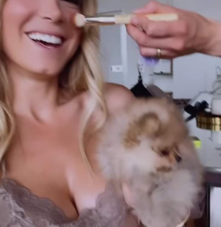 Diletta Leotta tutto fuori