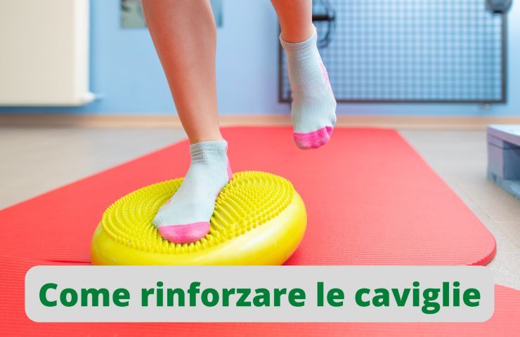 rinforzare caviglie esercizi