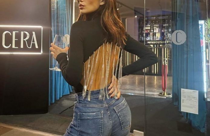 Federica Nargi jeans attillati