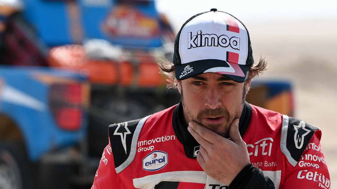 Formula 1 | Alonso si schiera con Vettel: "Nostre Ferrari non competitive"