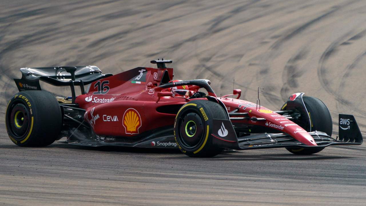 Ferrari novità cambia colore