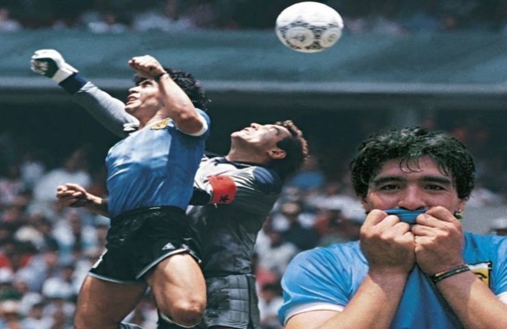 Maradona pallone venduto
