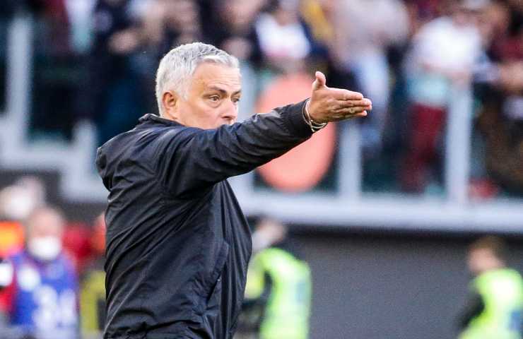 Calciomercato Roma Mourinho Bergwijn