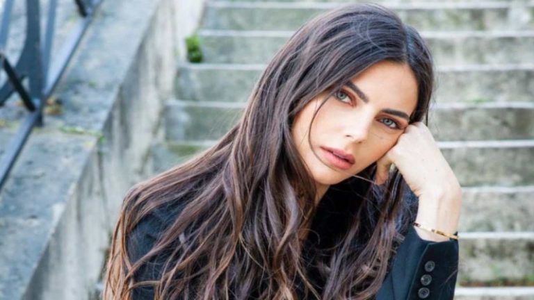 ”DNA da gnocca!” Kelly Piquet lo mostra a tutti, sensazionale scoperta! – FOTO ”DNA da gnocca!” Kelly Piquet lo mostra a tutti, sensazionale scoperta! – FOTO
