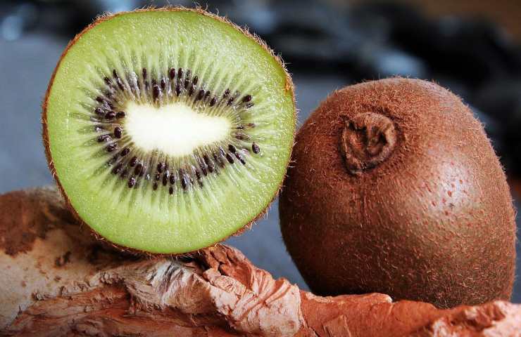 kiwi benefici pelle