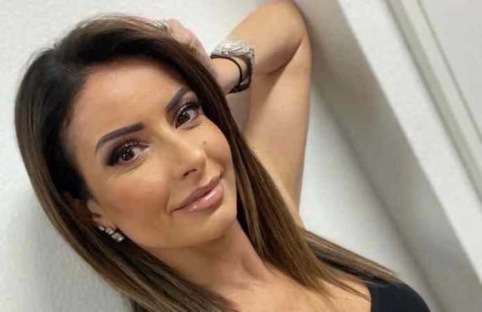 Monica Bertini provocante