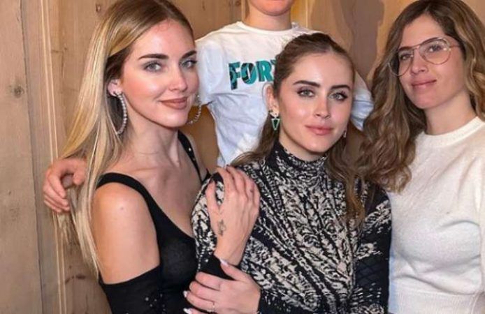 Chiara Ferragni didietro 5X Dolomiti