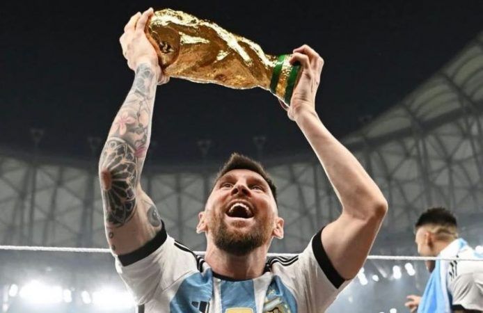 Messi 11 ideale AI all time