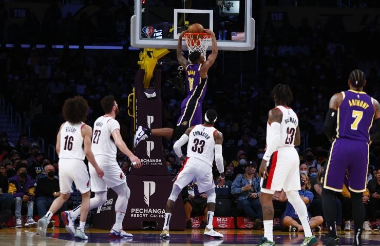 Lakers-Portland