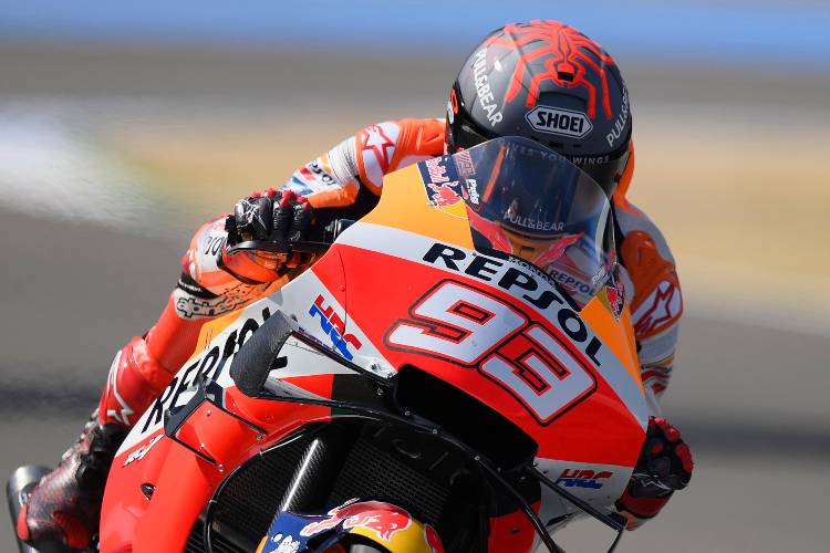 MotoGP | Marquez domina nel warm up, caduta per Crutchlow