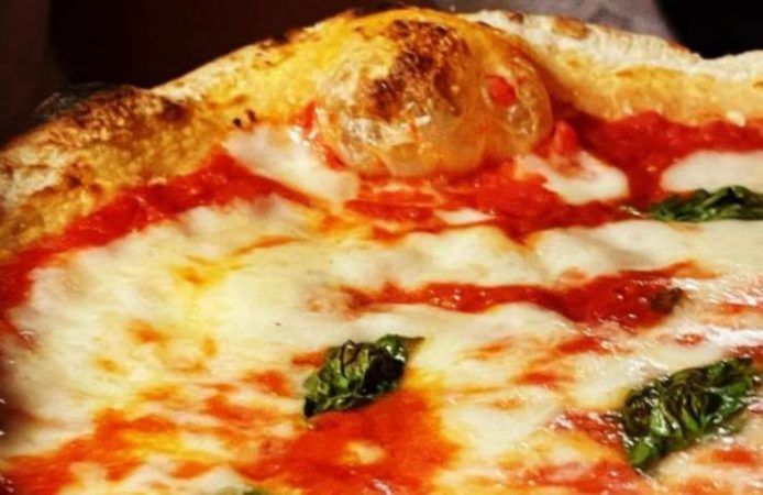 pizza alimento nemico organismo esperto verità