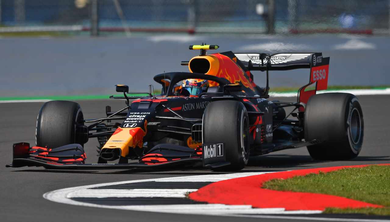 Verstappen primo nelle prove libere di Silverstone