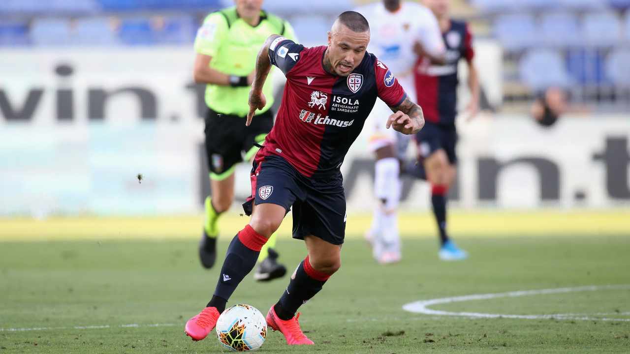 Serie A | Cagliari, accordo con Adidas. Le nuove maglie (FOTO)