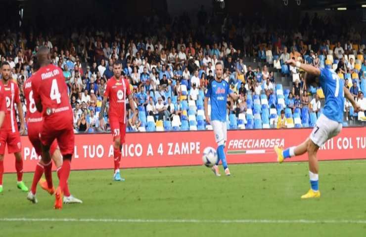 Napoli gol Napoli-Monza pagelle tabellino