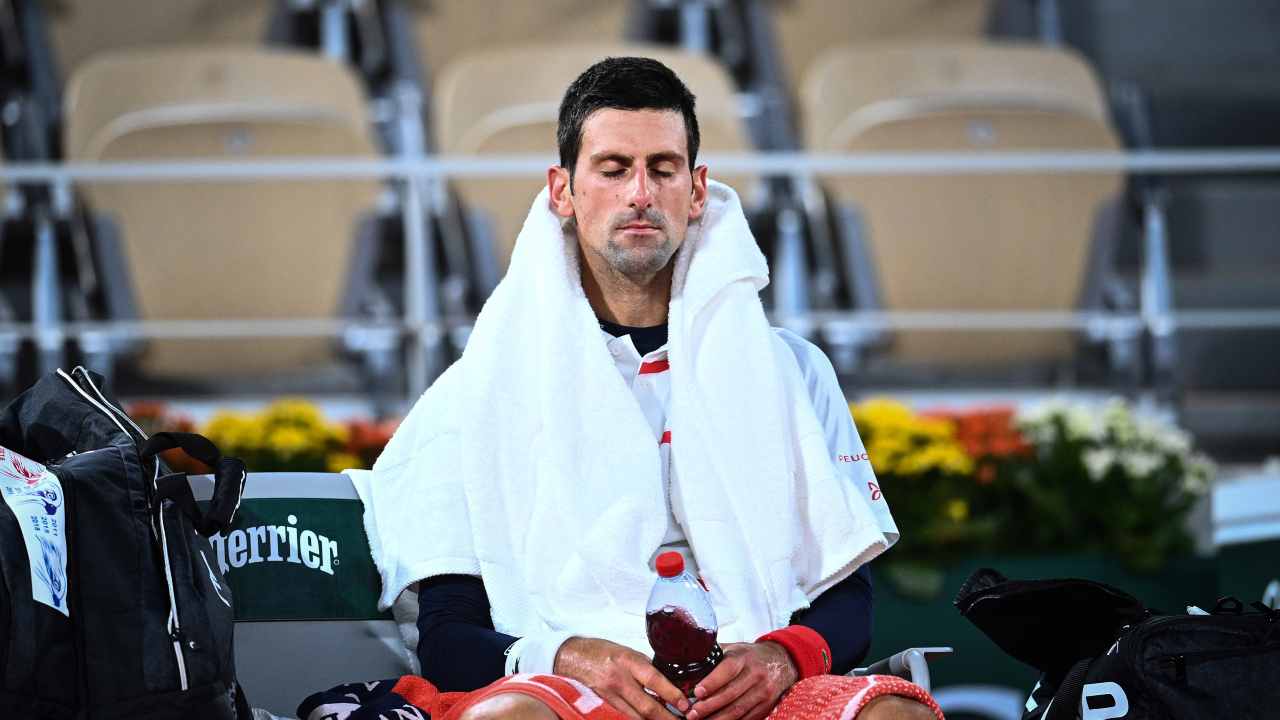 Roland Garros | Carreno Busta accusa Djokovic: "Fa sempre così"