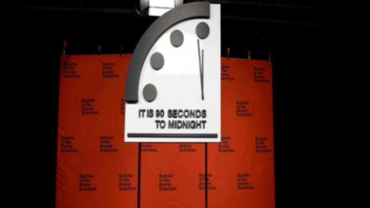 Orologio dell'apocalisse lo strumento che sta spaventa il mondo