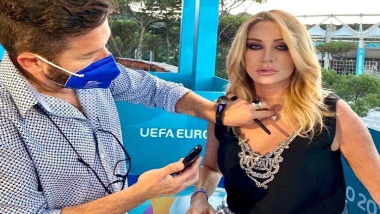 Paola Ferrari contro la Rai: “Nessuna spiegazione”. La rabbia della conduttrice Paola Ferrari contro la Rai: “Nessuna spiegazione”. La rabbia della conduttrice
