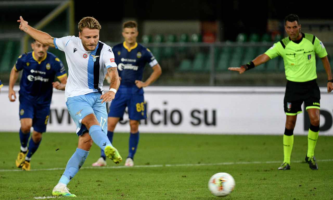 Immobile tira un calcio di rigore in Serie A (Getty Images)