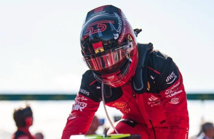 Carlos Sainz addio accade impensabile