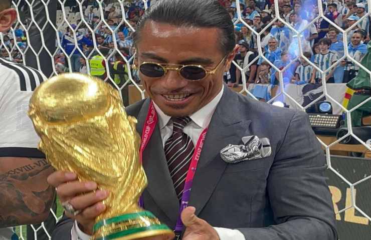 Salt Bae mossa Infantino