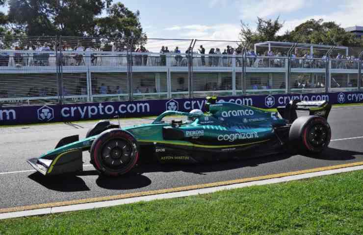 pilota Aston Martin circuito d'Australia