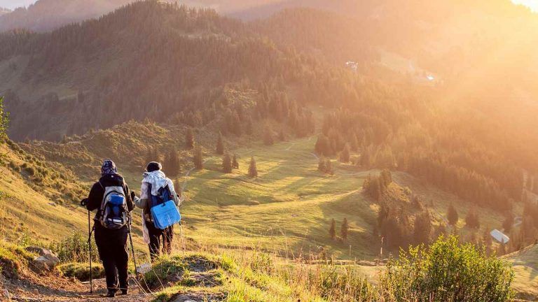 Trekking, tutto ciò che devi sapere: abbigliamento, preparazione e benefici Trekking, tutto ciò che devi sapere: abbigliamento, preparazione e benefici