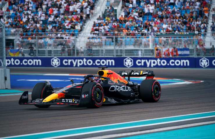 Annuncio Max Verstappen preoccupa Ferrari