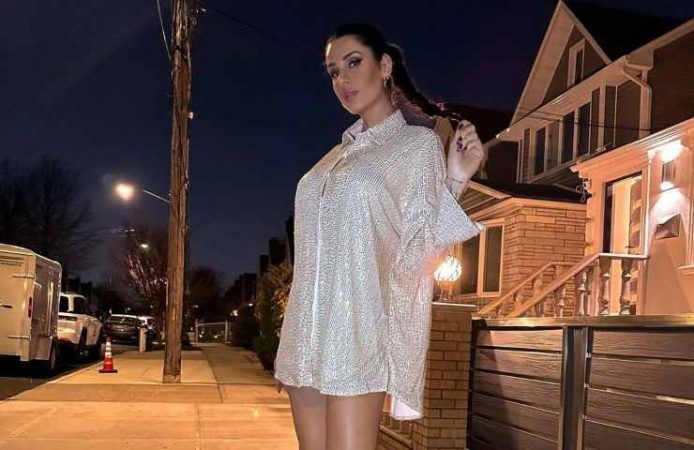 Valentina Vignali senza veli