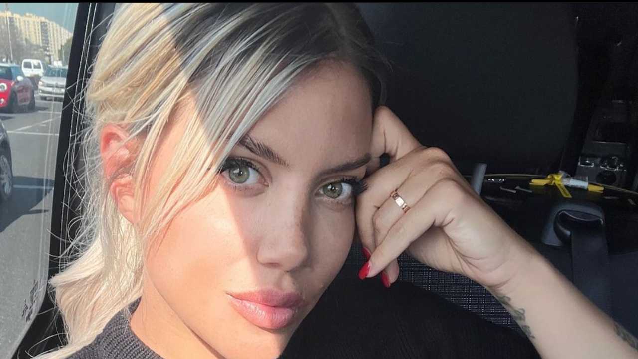 Wanda Nara, l’inquadratura stende i fans: si vede tutto il davanzale – FOTO Wanda Nara, l’inquadratura stende i fans: si vede tutto il davanzale – FOTO