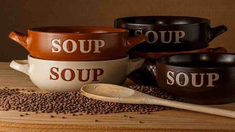 Benessere a tavola: gli alimenti che combattono il freddo invernale Benessere a tavola: gli alimenti che combattono il freddo invernale