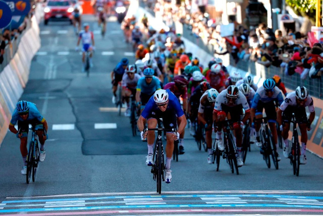 Covid | Ciclismo, annullata la "classica" Parigi-Roubaix