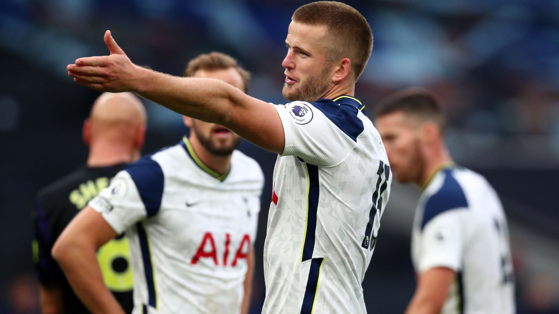 Carabao Cup | Eric Dier corre in bagno, Mou lo riporta in campo | VIDEO