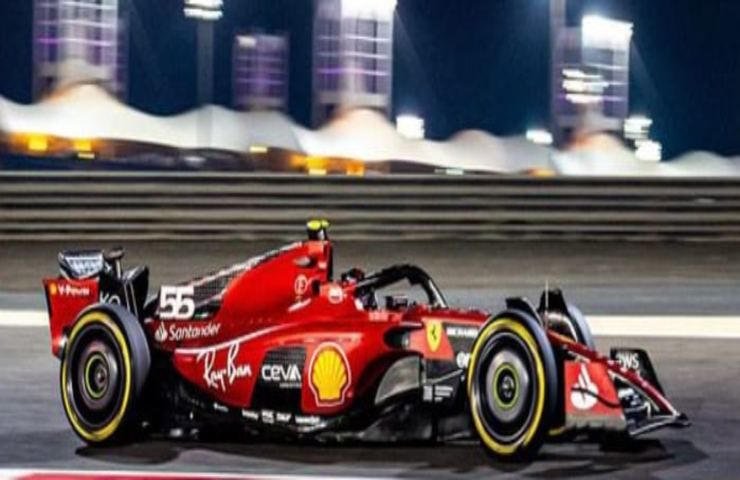  Ferrari nuova