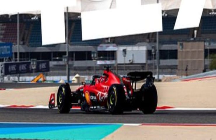  Ferrari sfosera il Beam Wing