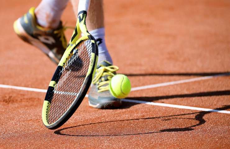 Tennis Montecarlo Musetti scritta telecamera