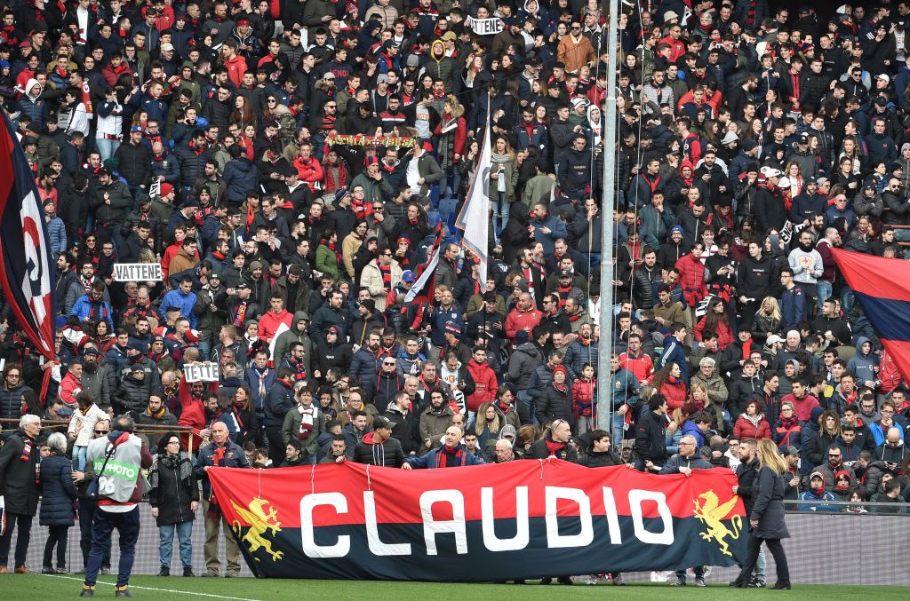 Serie A | Genoa, tifosi in piazza per il 127esimo compleanno del Grifone