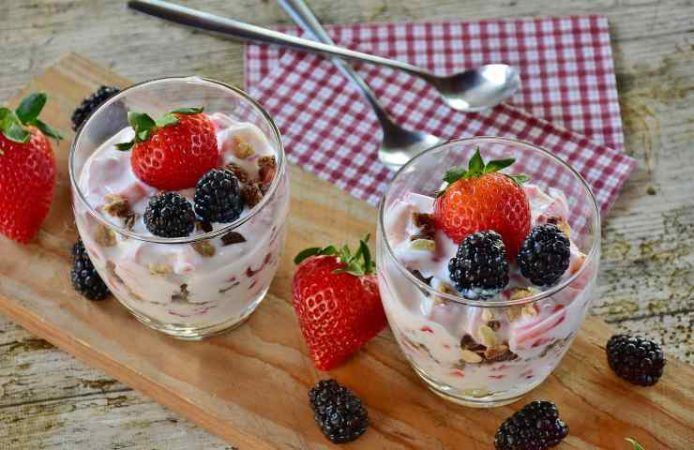 Yogurt con frutta benefici